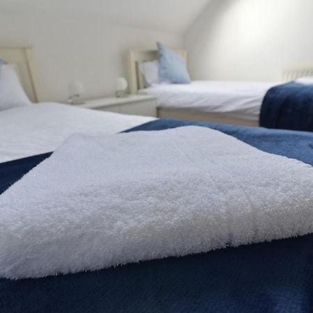 Beach Central With Allocated Parking And Patio Brighton Екстериор снимка
