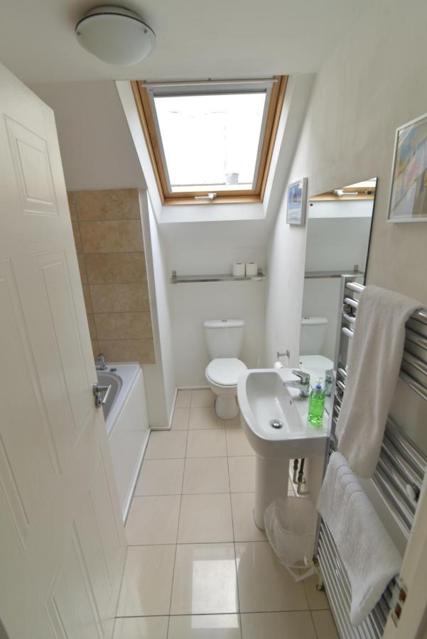 Beach Central With Allocated Parking And Patio Brighton Екстериор снимка